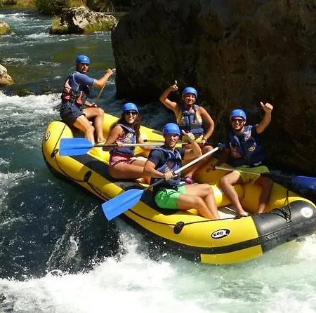 شقة House B - With Spacious Terrace And Beautiful View *