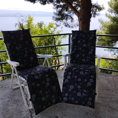 公寓 House B - With Spacious Terrace And Beautiful View